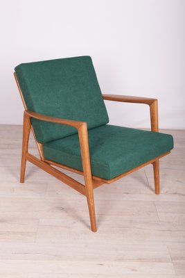 Model 300-139 Armchair from Swarzędz Factory, 1960s-NIT-1705110