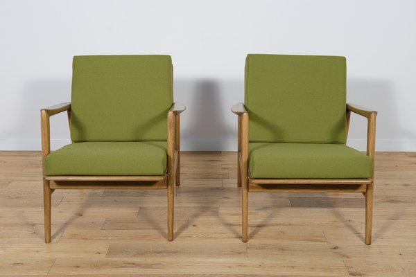 Model 300-139 Armchairs from Swarzędz Factory, 1960s, Set of 2-NIT-1781337