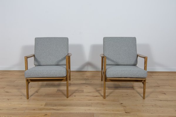 Model 300-139 Armchairs from Swarzędz Factory, 1960s, Set of 2-NIT-1706281