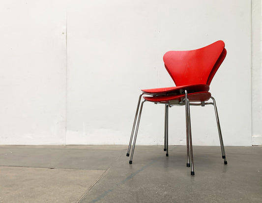 Model 3107 Chairs by Arne Jacobsen for Fritz Hansen, Denmark, 1997, Set of 2