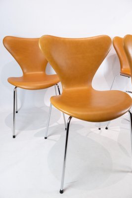 Model 3107 Chairs by Arne Jacobsen, Set of 4-UY-852200