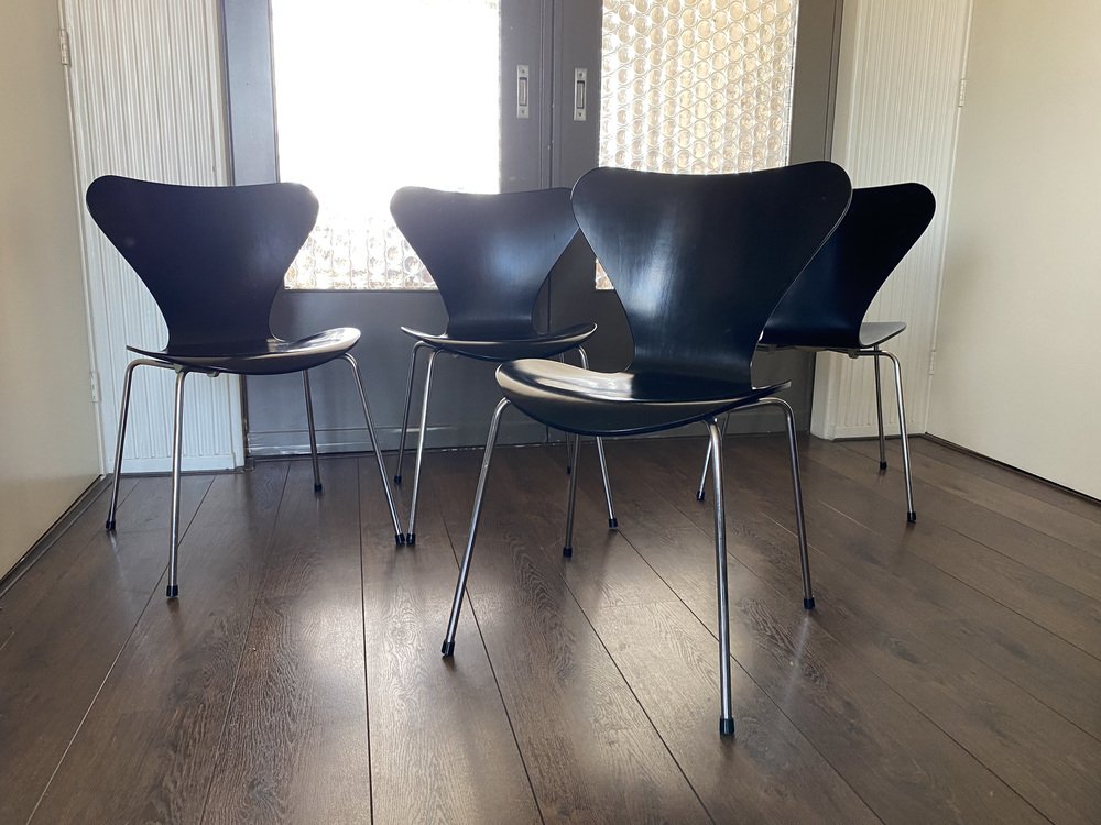 Model 3107 Dining Chairs by Arne Jacobsen for Fritz Hansen, 1988, Set of 4