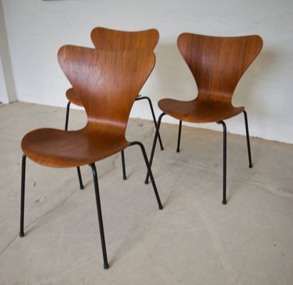 Model 3107 Dining Chairs in Teak by Arne Jacobsen for Fritz Hansen, Set of 3-UAY-1775413