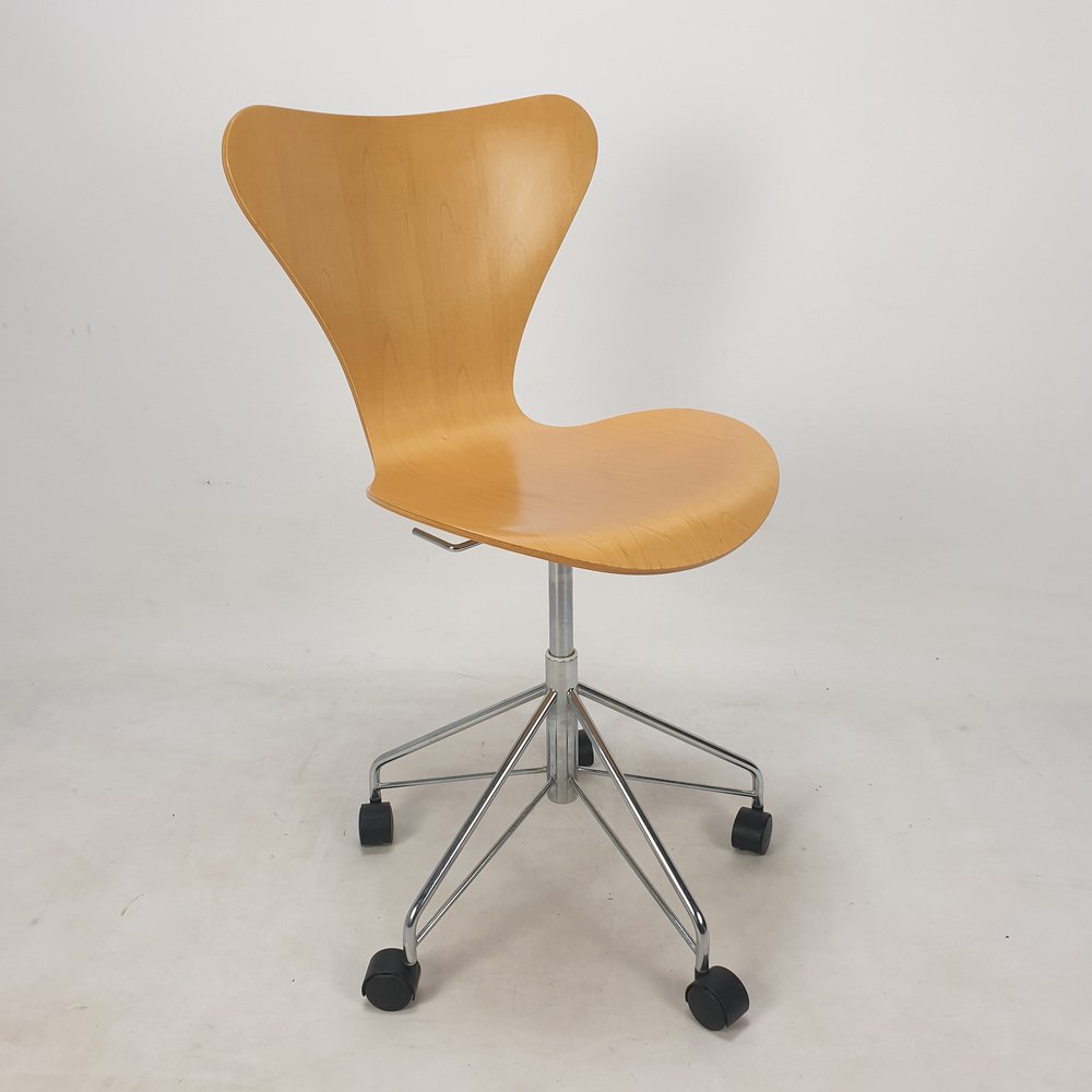 Model 3117 Office Swivel Chair by Arne Jacobsen for Fritz Hansen, 1994