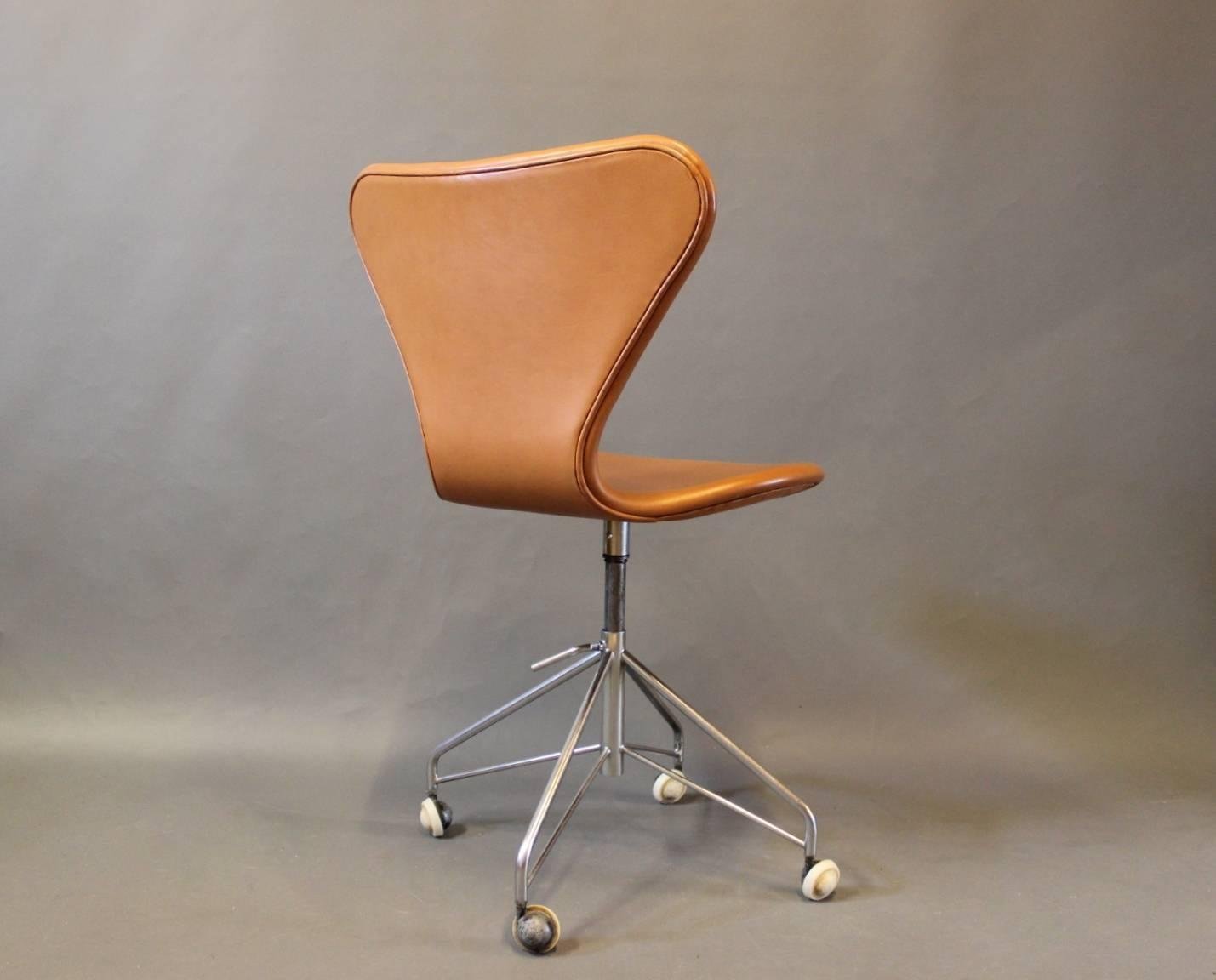 Model 3117 Seven Office Chair by Arne Jacobsen and Fritz Hansen, 1950s