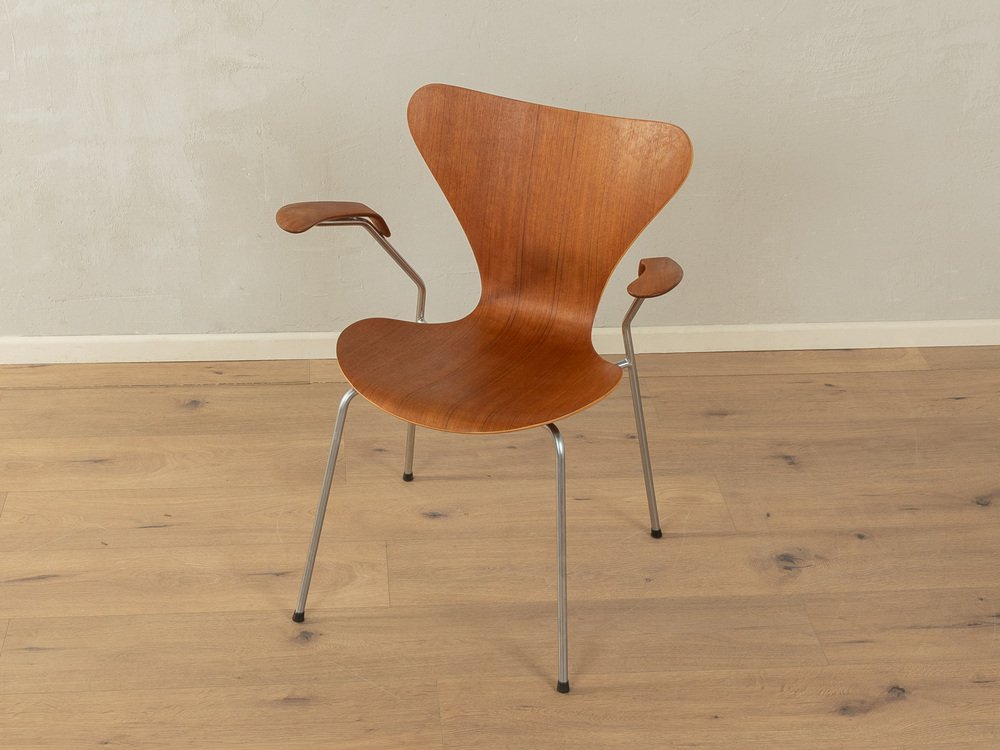 Model 3207 Armchair by Arne Jacobsen for Fritz Hansen, 1960s