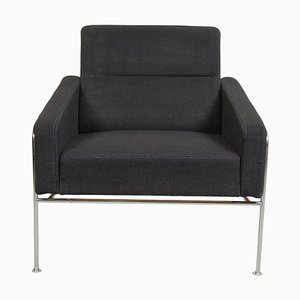 Model 3301 Airport Chair in Grey Fabric by Arne Jacobsen for Fritz Hansen, 1980s-MTD-1400604