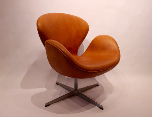 Model 3320 Swan Chair by Arne Jacobsen for Fritz Hansen, 2003