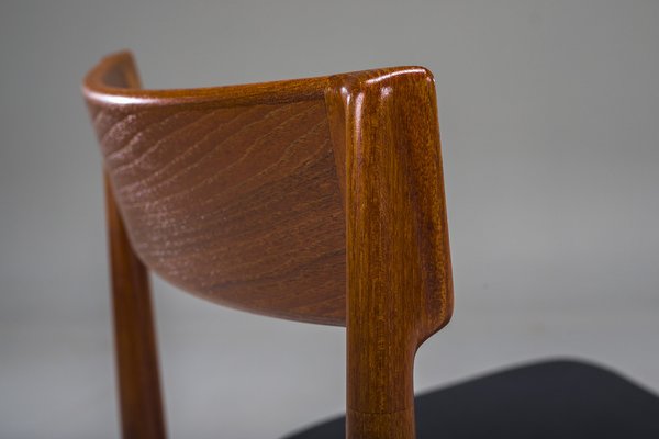 Model 39 Teak Dining Chair by Henry Rosengren Hansen for Brande Møbelindustri, 1960s-ZZH-2041411