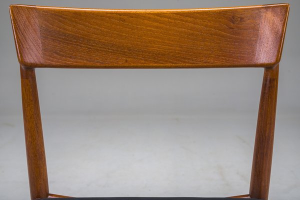 Model 39 Teak Dining Chair by Henry Rosengren Hansen for Brande Møbelindustri, 1960s-ZZH-2041411