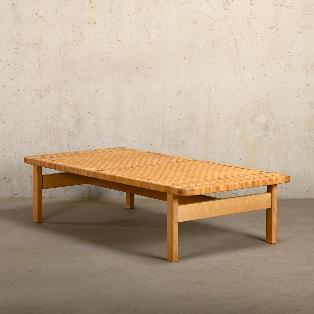 Model 5275 Bench in Oak and Cane by Børge Mogensen, 1972