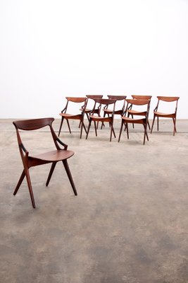 Model 71 Dining Chairs by Arne Hovmand Olsen for Mogens Kold, 1960s, Set of 8-EZZ-1783328