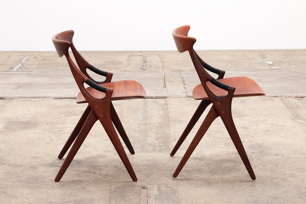 Model 71 Dining Chairs by Arne Hovmand Olsen for Mogens Kold, 1960s, Set of 8-EZZ-1783328