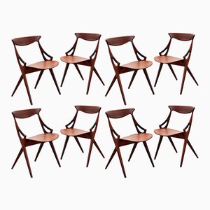 Model 71 Dining Chairs by Arne Hovmand Olsen for Mogens Kold, 1960s, Set of 8-EZZ-1783328