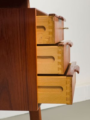 Model 75 Teak Desk from Omann Jun, 1960s-QEQ-2024780