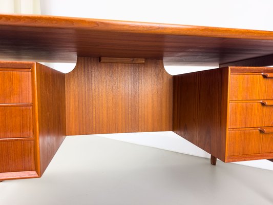 Model 75 Teak Desk from Omann Jun, 1960s-QEQ-2024780