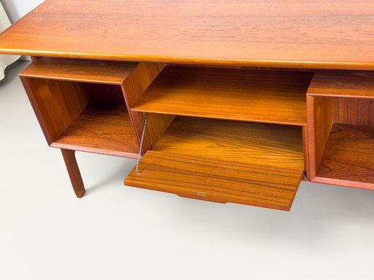 Model 75 Teak Desk from Omann Jun, 1960s-QEQ-2024780