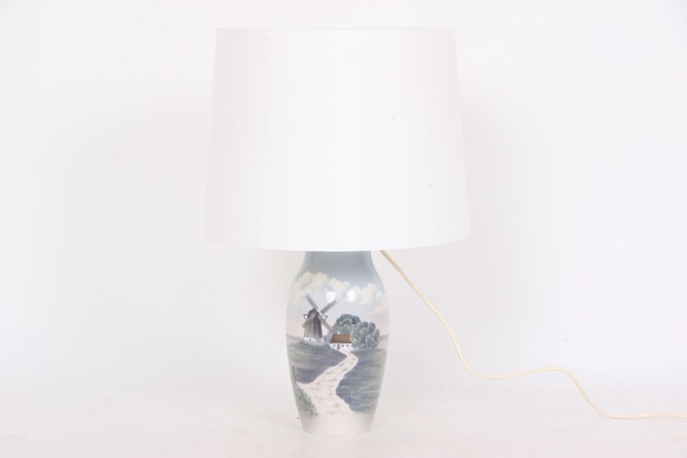 Model 8695 /243 Vase Table Lamp from Bing & Grondahl, 1940s