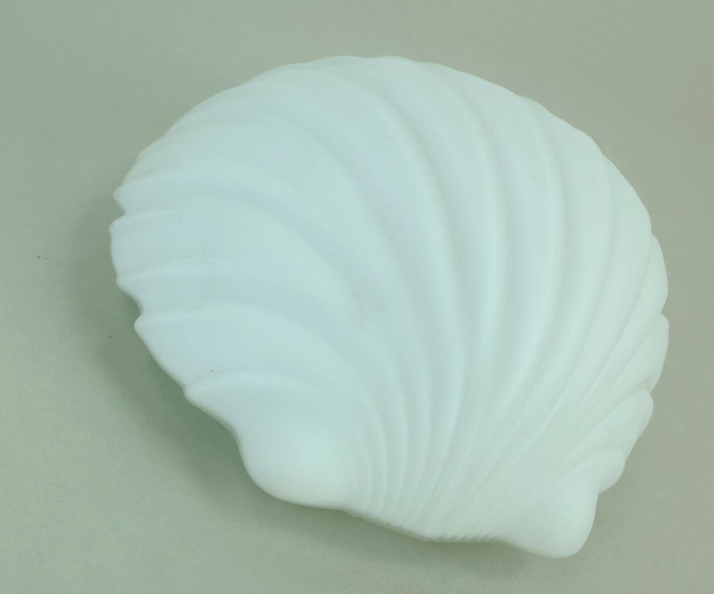 Model A 402 Mussel-Shaped Wall Lamp in White Glass and Satin Glass from Limburg, 1970s