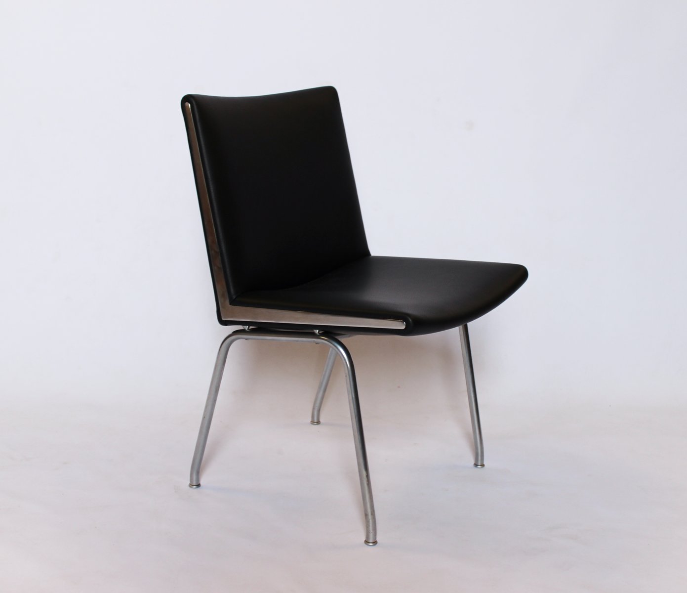 Model AP37 Back Leather Airport Chairs by Hans J. Wegner for A.P. Stolen, 1950s, Set of 4