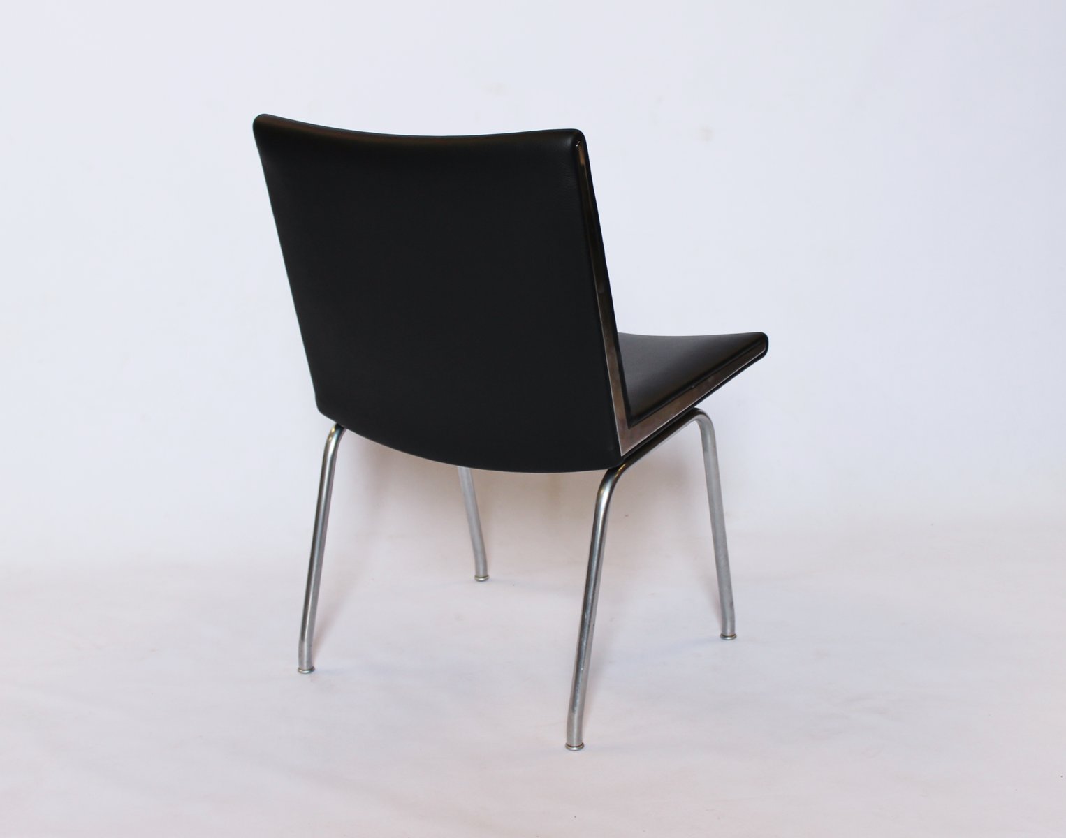 Model AP37 Back Leather Airport Chairs by Hans J. Wegner for A.P. Stolen, 1950s, Set of 4