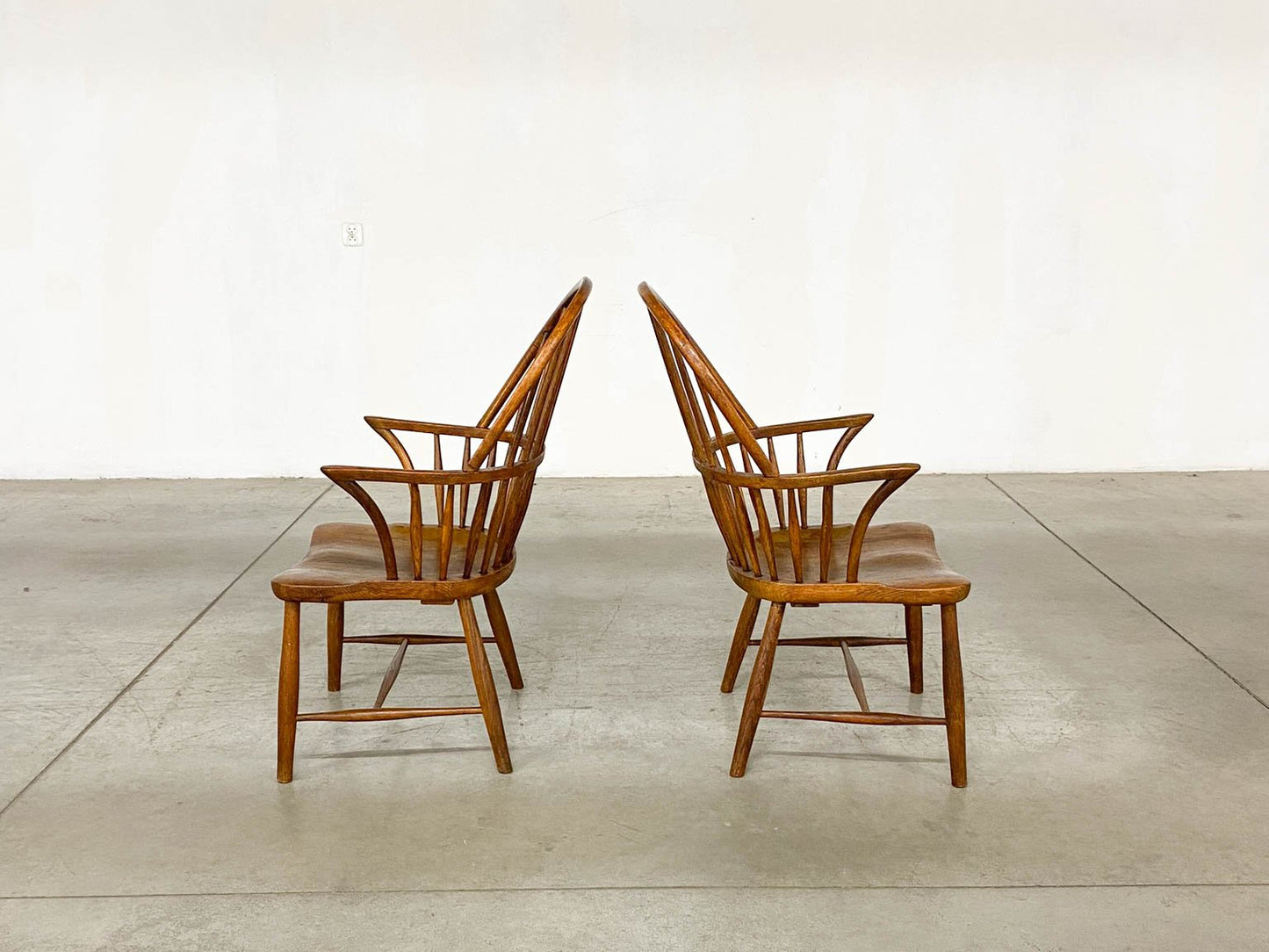 Model CH 18A Windsor Dining Chairs by Frits Henningsen for Carl Hansen & Son, 1940s, Set of 2