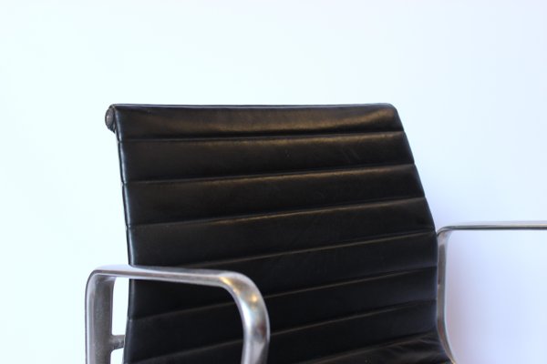 Model Ea 107 Office Chairs by Charles & Ray Eames for Vitra, 1970s, Set of 2-UY-1231813