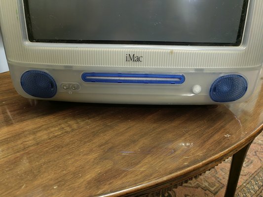 Model G3 400 DV Mac Computer from Apple, 1998-ZFY-1774496