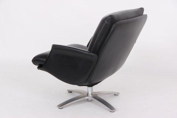 Model Nasa Chair in Black Leather-DQ-2017508