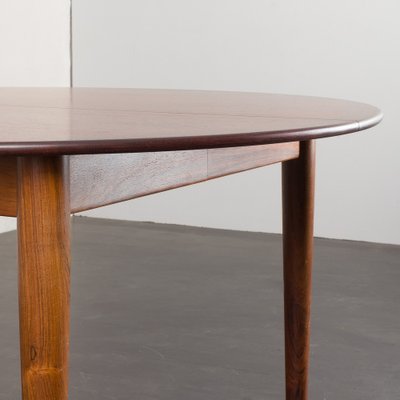 Model PJ 2-5 Circular Dining Table in Rosewood by Grete Jalk for P. Jeppesen, 1960s-UE-1798690