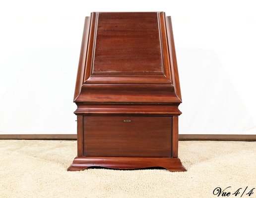 Model VII Phonograph in Mahogany from Silvertone, 1920s-RVK-1819248