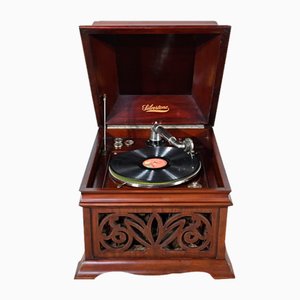 Model VII Phonograph in Mahogany from Silvertone, 1920s-RVK-1819248