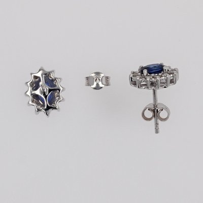 Modern 18 Karat White Gold Daisy Stud Earrings with Sapphire and Diamonds, Set of 2-OLU-1731245