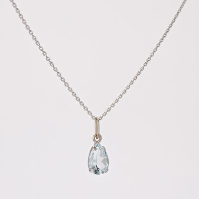 Modern 18 Karat White Gold Pendant Necklace with Aquamarine-OLU-1757422