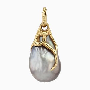 Modern Baroque Grey Pearl 18 Karat Yellow Gold Pendant-OLU-1436475