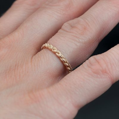 Modern Chiseled Braided Wedding Ring in 18 Karat Rose Gold-OLU-1315798