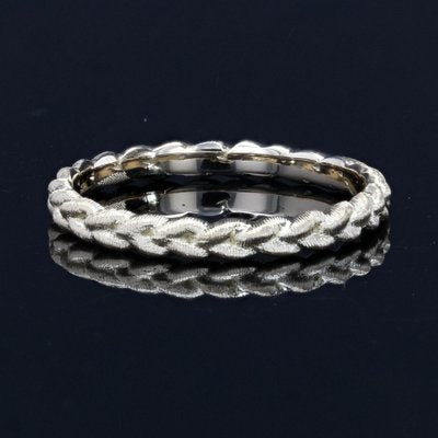 Modern Chiseled Braided Wedding Ring in 18 Karat Yellow Gold-OLU-1315805