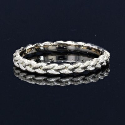 Modern Chiseled Braided Wedding Ring in 18 Karat Yellow Gold-OLU-1315805