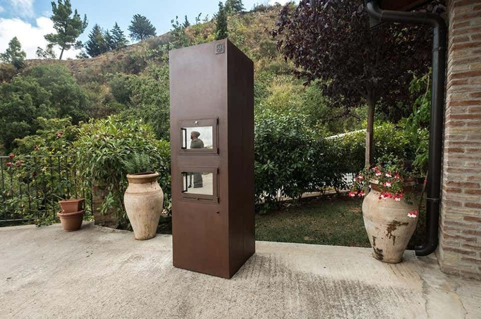 Modern Corten Steel Freestanding Wood-Burning Oven Toven from MYOP