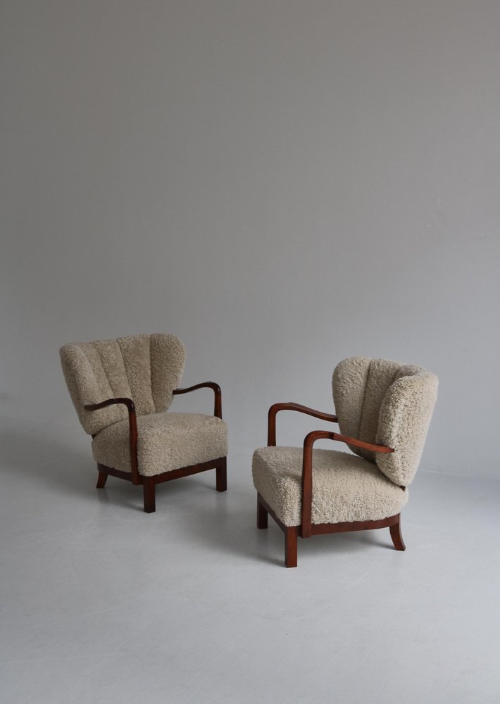 Modern Danish Lounge Chairs by Viggo Boesen, 1930s, Set of 2