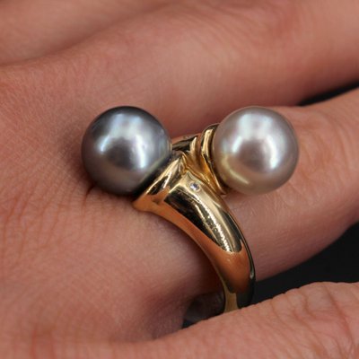 Modern Diamonds , White and Gray Pearl Duo Ring in 18 Karat Yellow Gold-OLU-1044637