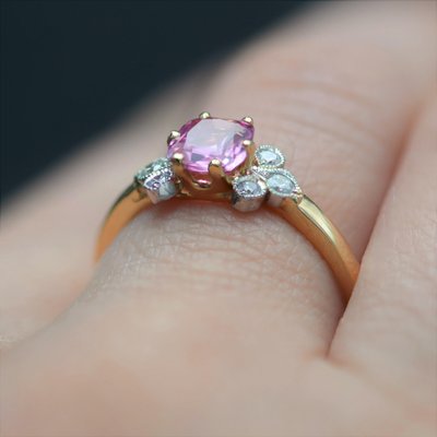 Modern French Pink Sapphire Diamonds & 18 Karat Yellow Gold Thin Ring-OLU-1335857