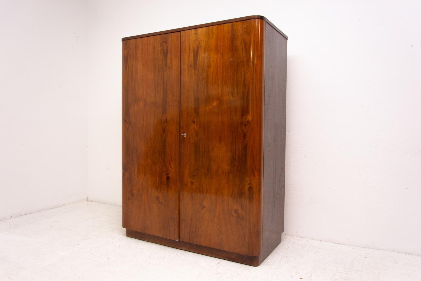 Modernist Czech Walnut Wardrobe from Interiér Praha, 1950s, Czechoslovakia