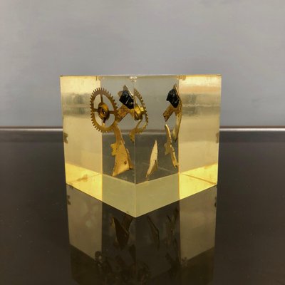 Modernist French Cube Sculpture in Acrylic Resin with Gears by Pierre Giraudon, 1970s-LYQ-1171718