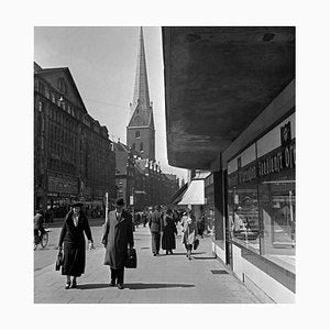 Mönckebergstraße at Hamburg With Passers By, Germany 1938, Printed 2021-DYV-992048