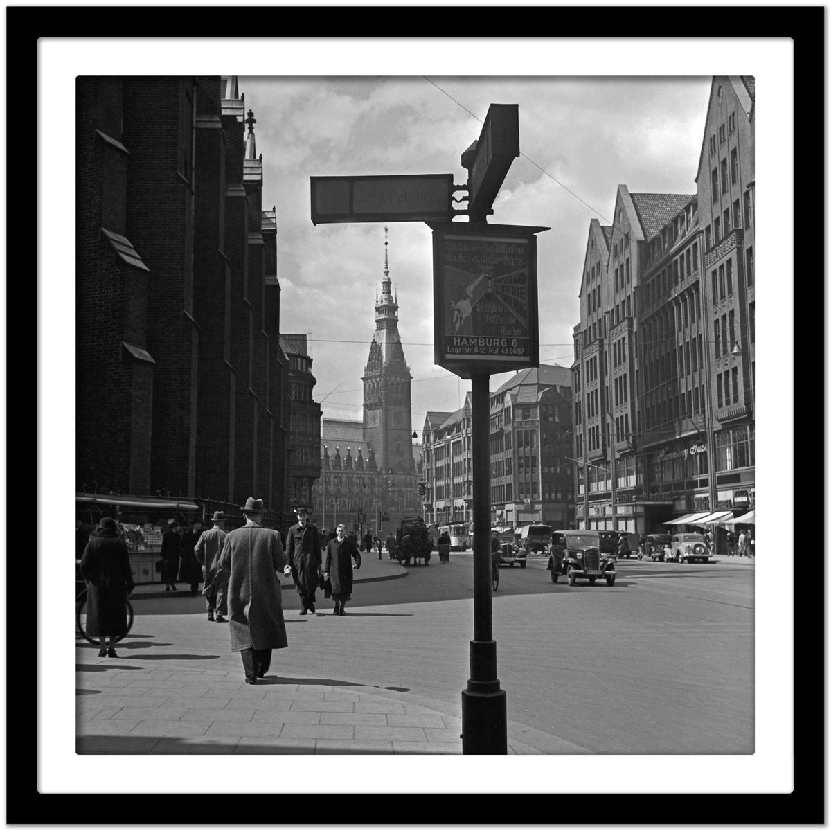 Moenckebergstrasse Cars People City Hall, Hamburg Germany 1938 Printed 2021