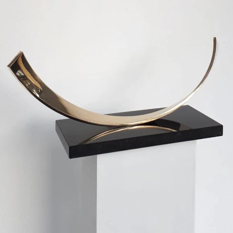 Moving Balance Sculpture by Kuno Vollet