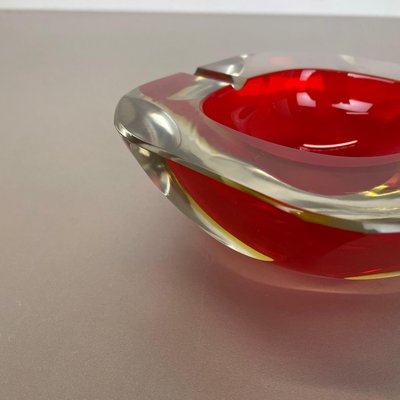 Murano Glass Faceted Sommerso Bowl or Ashtray, Italy, 1970s-QZ-1448594