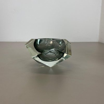 Murano Glass Sommerso Grey Diamond Ashtray by Flavio Poli, 1970s-QZ-1743364