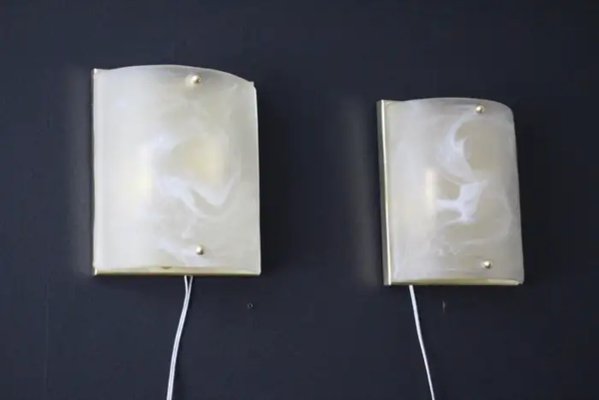 Murano Glass Wall Lights in Alabaster Decor, Shield Shape Wall Lights, 1990s, Set of 2-YF-2029066